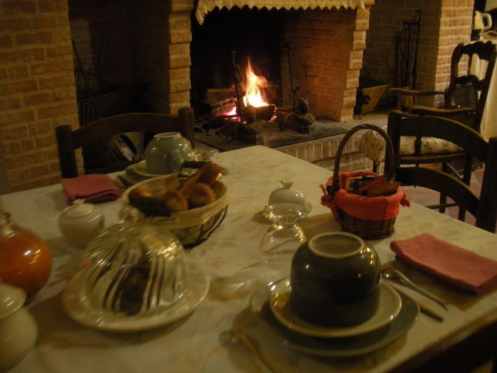 Bed and Breakfast Ferme Saint Joseph Le Fousseret Zewnętrze zdjęcie